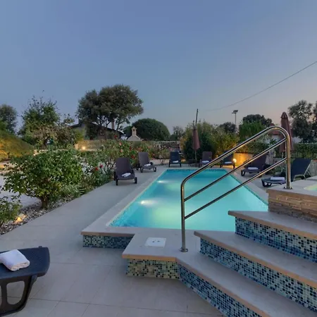 Holiday home Mit Privatpool Fuer 12 Personen Ca 150 Qm In Sisan, Istrien Suedkueste Von Istrien